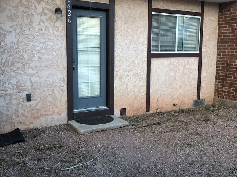 2426 Allegheny Dr — Photo 1