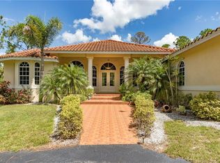 3725 16th Ave SE, Naples, FL 34117