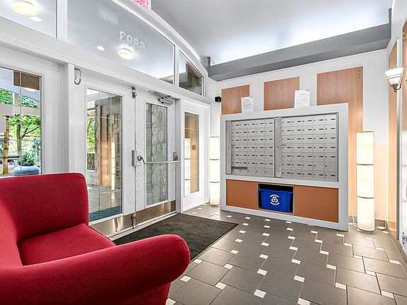 3rd image of 6893 Prenter St #210