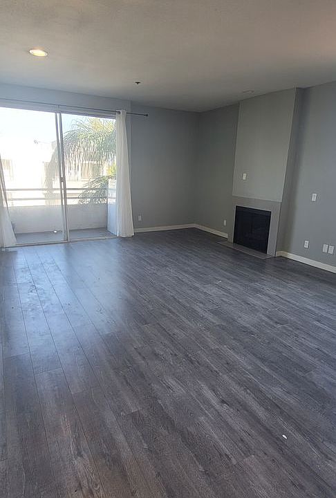 1st image of 1457 S Shenandoah St APT 301