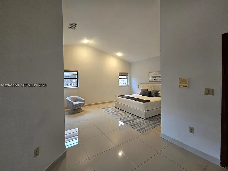 15630 SW 46th Ter — Photo 38