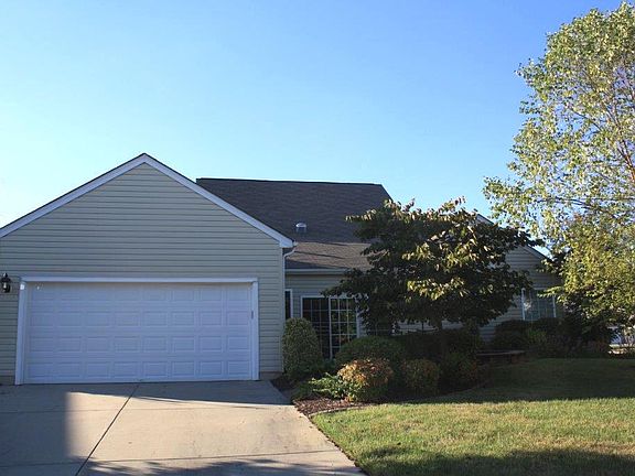 2nd image of 29709 Lyons Dr