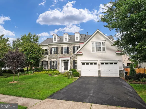 15501 Kelley Farm Ct, Woodbridge, VA 22193