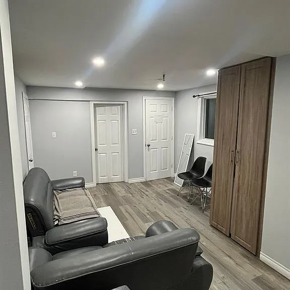 690 Campbell Ave — Photo 4