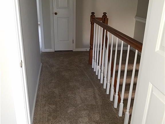 3rd image of 604 Thomas Nelson Dr