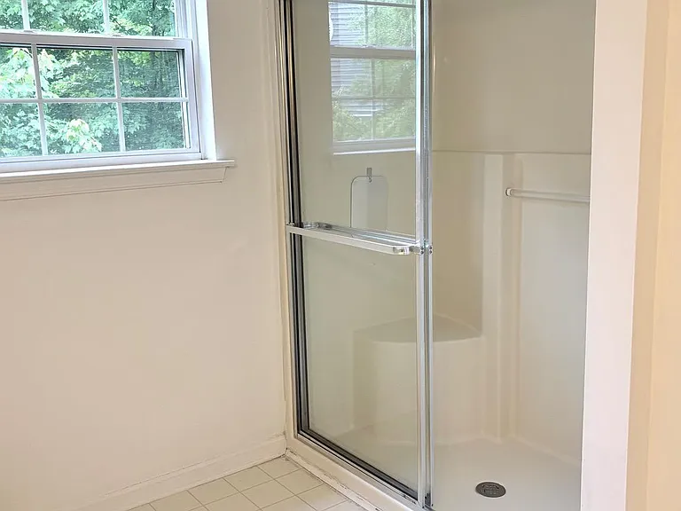 135 Natalie Rd — Photo 22