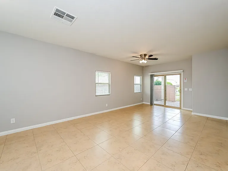 9655 Vega Carpio Ave — Photo 6