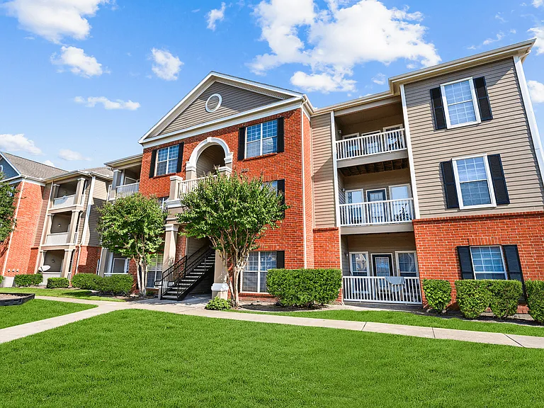 City Parc II at West Oaks Apartments — Photo 8