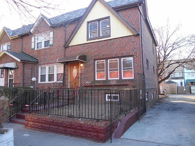 1st image of 2712 99th St