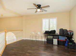 1944 W Hammer Ln, North Las Vegas, NV 89031