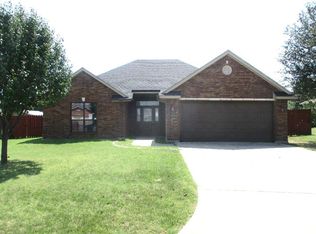 102 E C Ave, Cache, OK 73527