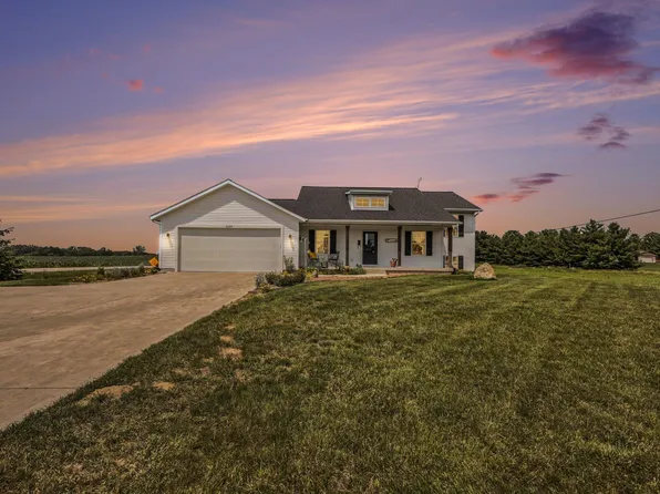 2599 144th Ave, Dorr, MI 49323