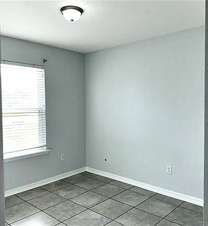 6292 NW 64th Ter — Photo 8