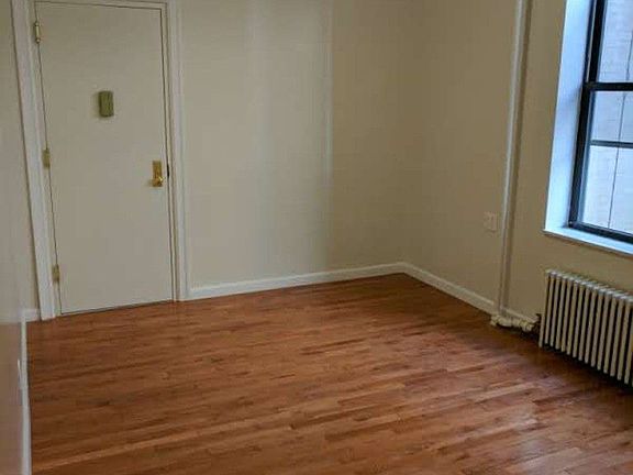 3rd image of 2849 34th St APT 15