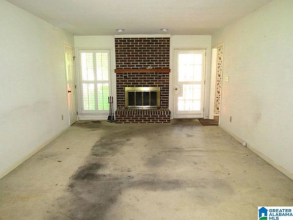 3rd image of 3293 Farrington Wood Dr