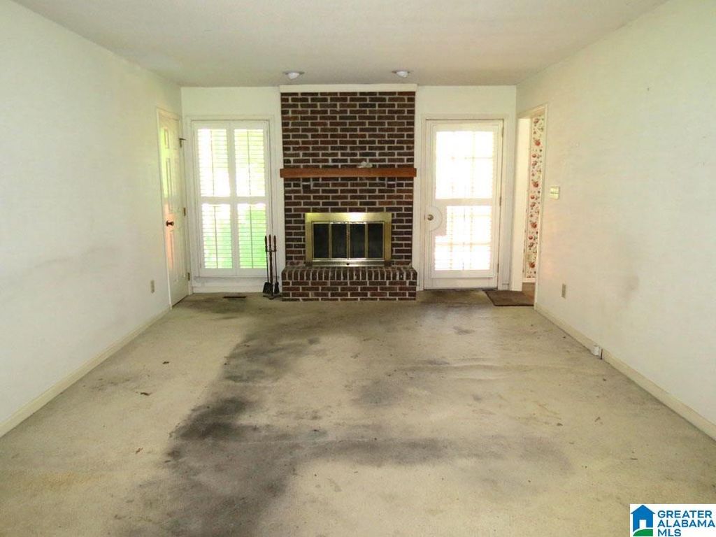 3293 Farrington Wood Dr, Birmingham, AL - View 3