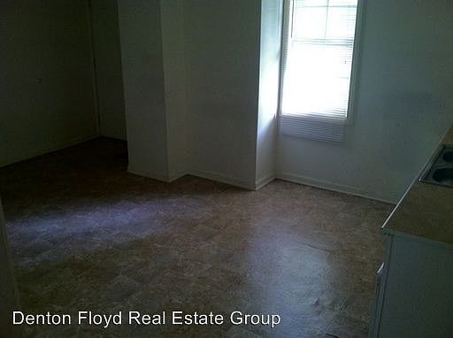 2nd image of 2204 Bolling Ave