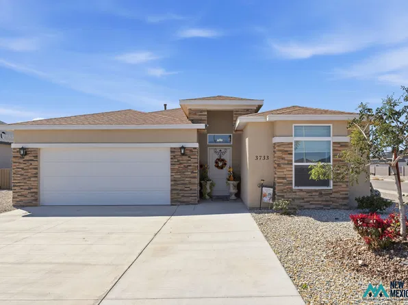 3733 Honeysuckle Dr, Carlsbad, NM 88220