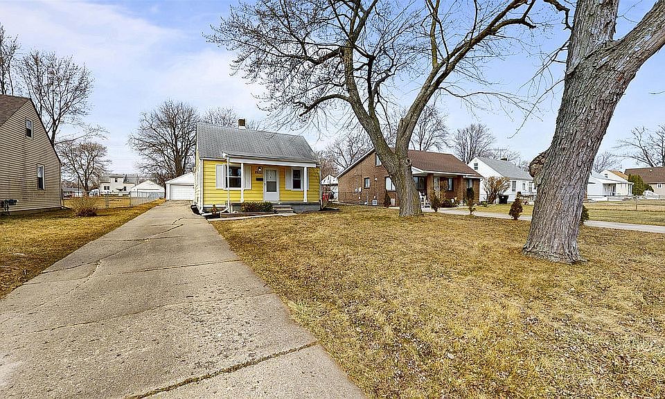 29221 Senator St, photo 2