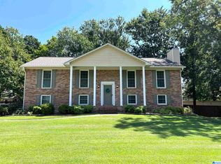 128 Southern Hills Cir, Calera, AL 35040