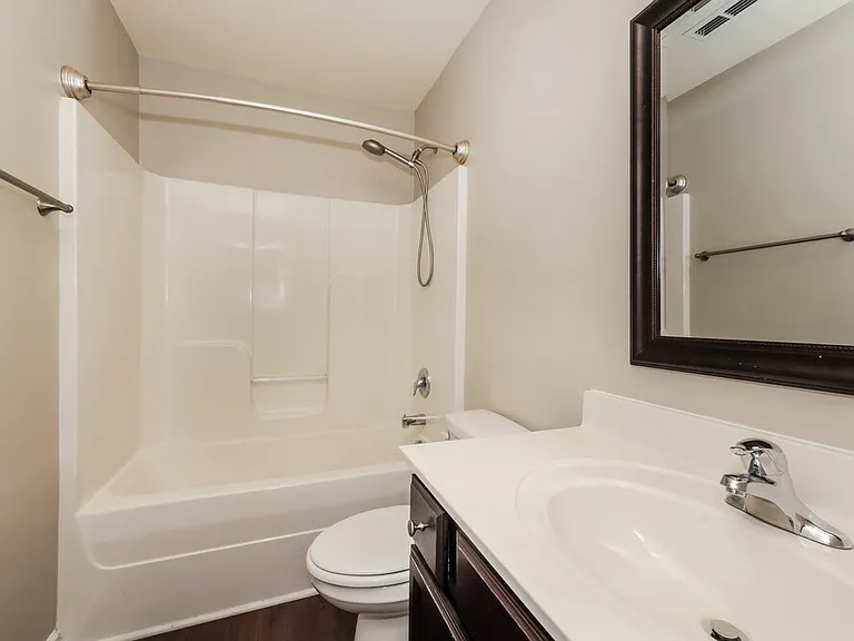 2014 Cobblestone Dr — Photo 12