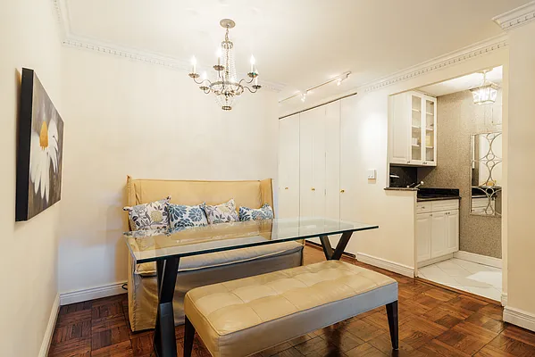 Rented by Maz Group NY | media 4