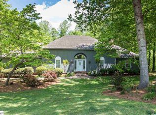 205 Woodbluff Rd, Laurens, SC 29360