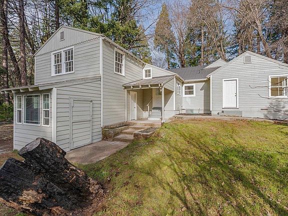 5th image of 4312 Hemlock St