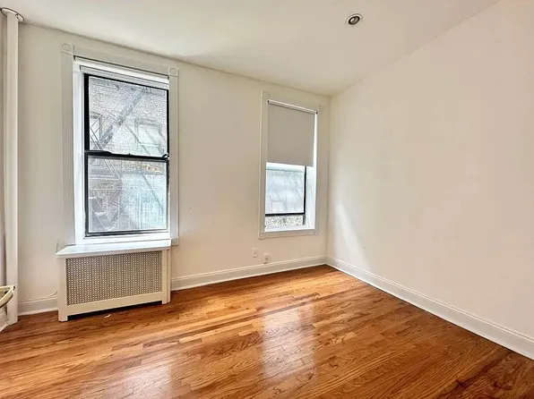 226 East 26th Street image 1 of 7