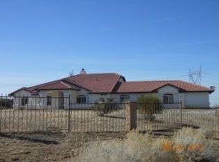 7420 Rodeo Rd, Oak Hills, CA 92344