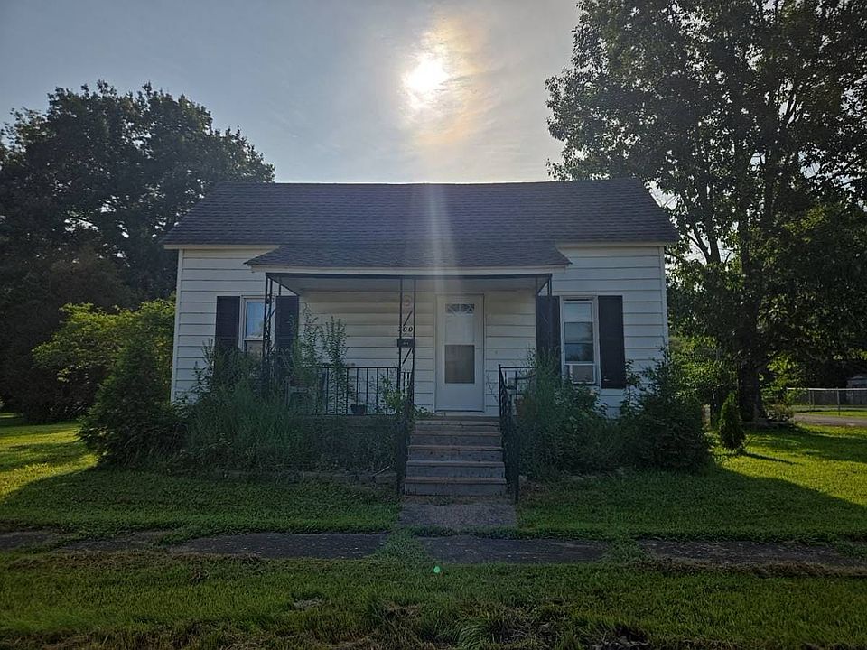 1st image of 700 N 30th St