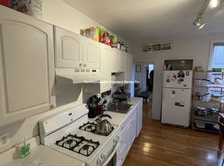 17 Irving St APT 4, Boston, MA 02114