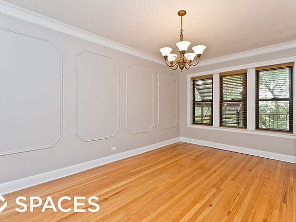 3rd image of 2240 N Sawyer Ave APT 3