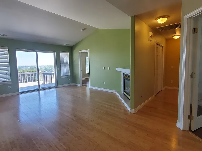 2452 N Rhode Island Ct — Photo 12