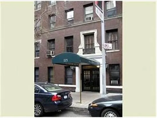 Rented by Douglas Elliman | media 22