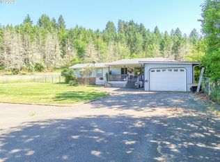 1491 Riverside Dr, Myrtle Creek, OR 97457