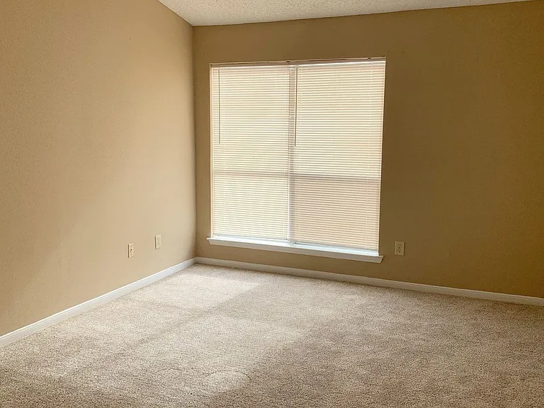 12500 Brookglade Cir #171 — Photo 11