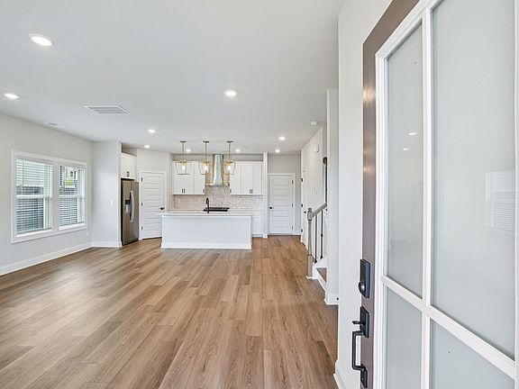 The Bayview floorplan with the Upscale Rustic Linen interior package.