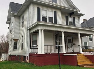 704 E Ravine Ave, Peoria, IL 61603