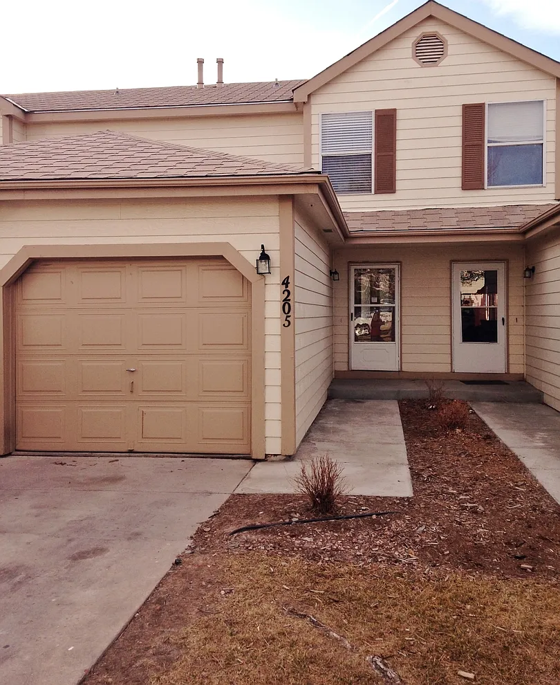 4205 Hunting Meadows Circle — Photo 1