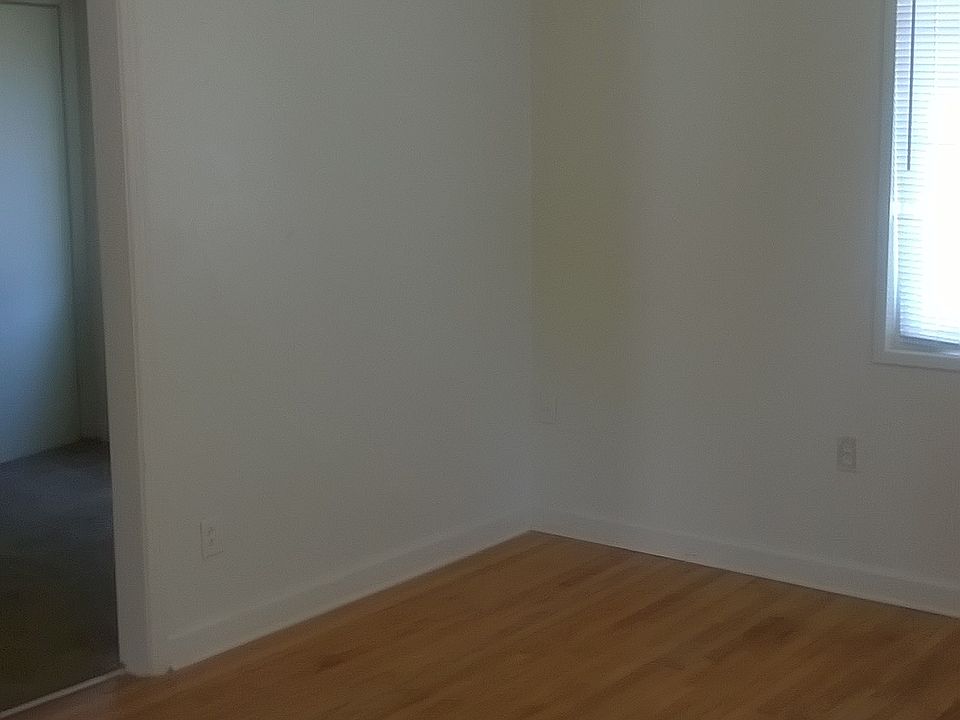1st image of 3499 Rockwood Ave
