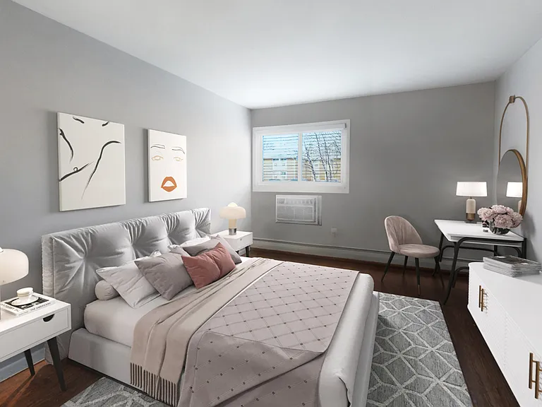 Carlton Apartments — Photo 11