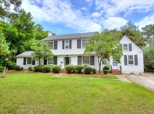 11 Swan Lake Dr, Sumter, SC 29150