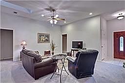 4th image of 1737 Plum Creek Dr