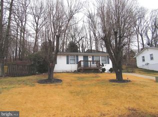 6989 Heather Dr, Bryans Road, MD 20616