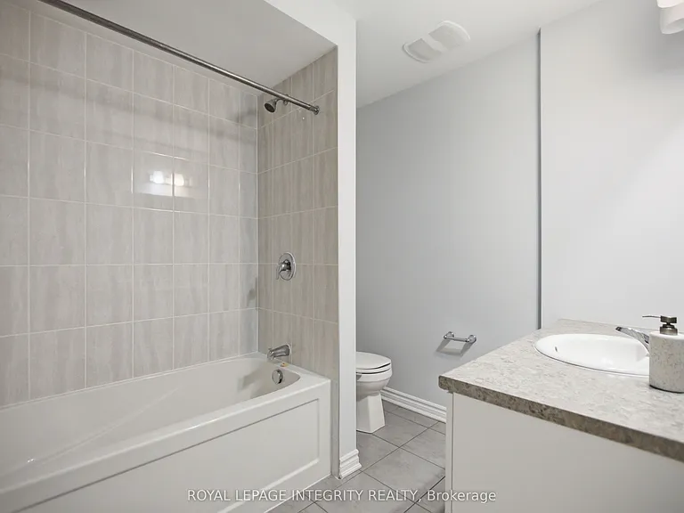 2235 Watercolours Way — Photo 16