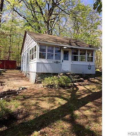 1st image of 36 Wildwood Dr