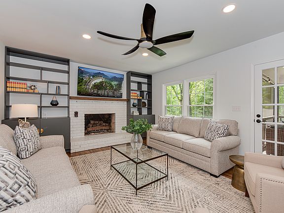 Family Room with SmartTV