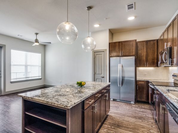 Hastings End | 9800 Harpers Ln, Coppell, TX