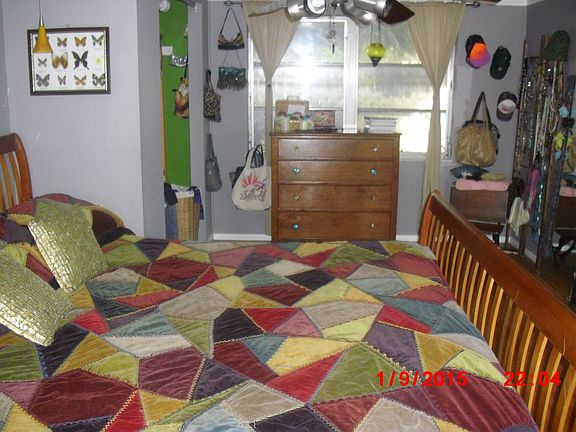 4th image of 2852 Finch Dr